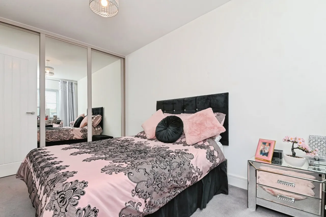 Honeysuckle Way, Clacton-on-Sea, CO16, photo 6