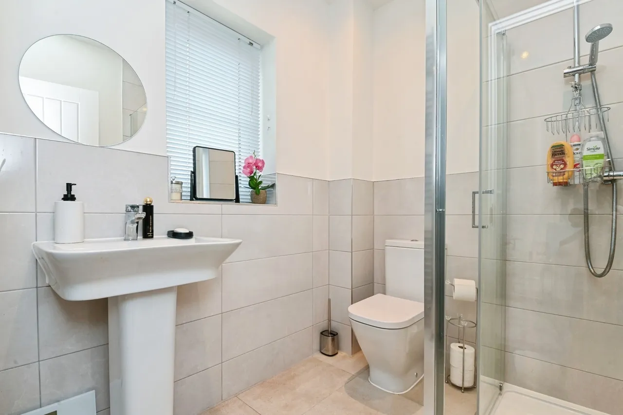 Honeysuckle Way, Clacton-on-Sea, CO16, photo 10