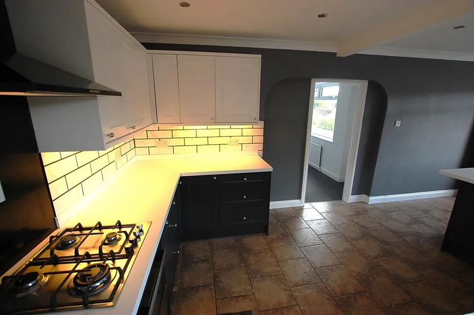 Queensway, Mossley, Greater Manchester, OL5, photo 6