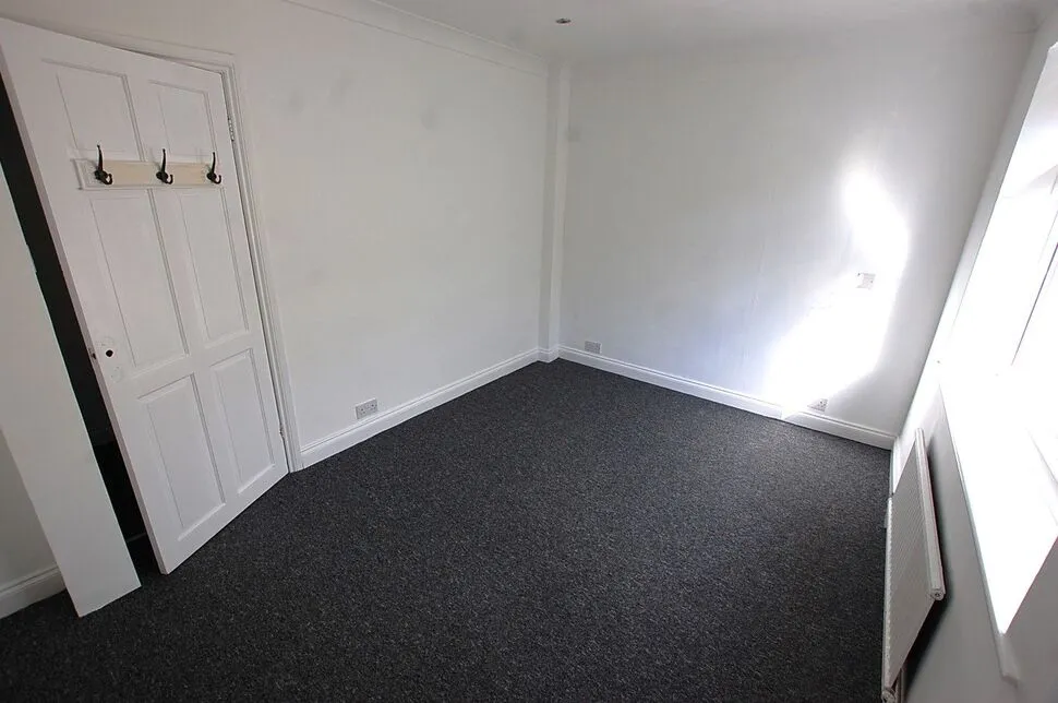 Queensway, Mossley, Greater Manchester, OL5, photo 11