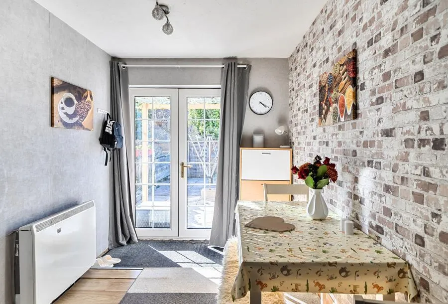 Windsor Drive, Yate, BS37, photo 4
