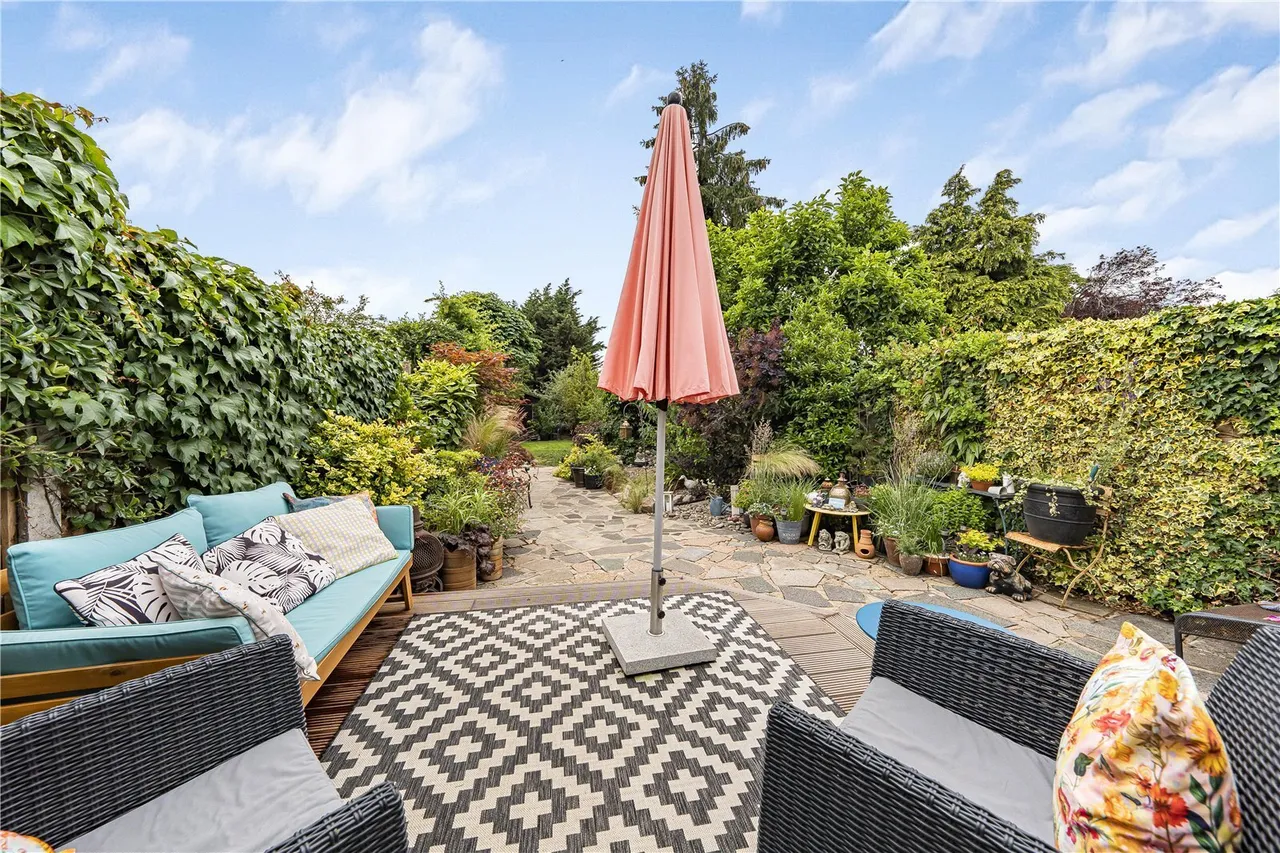 Money Lane, West Drayton, UB7, photo 16