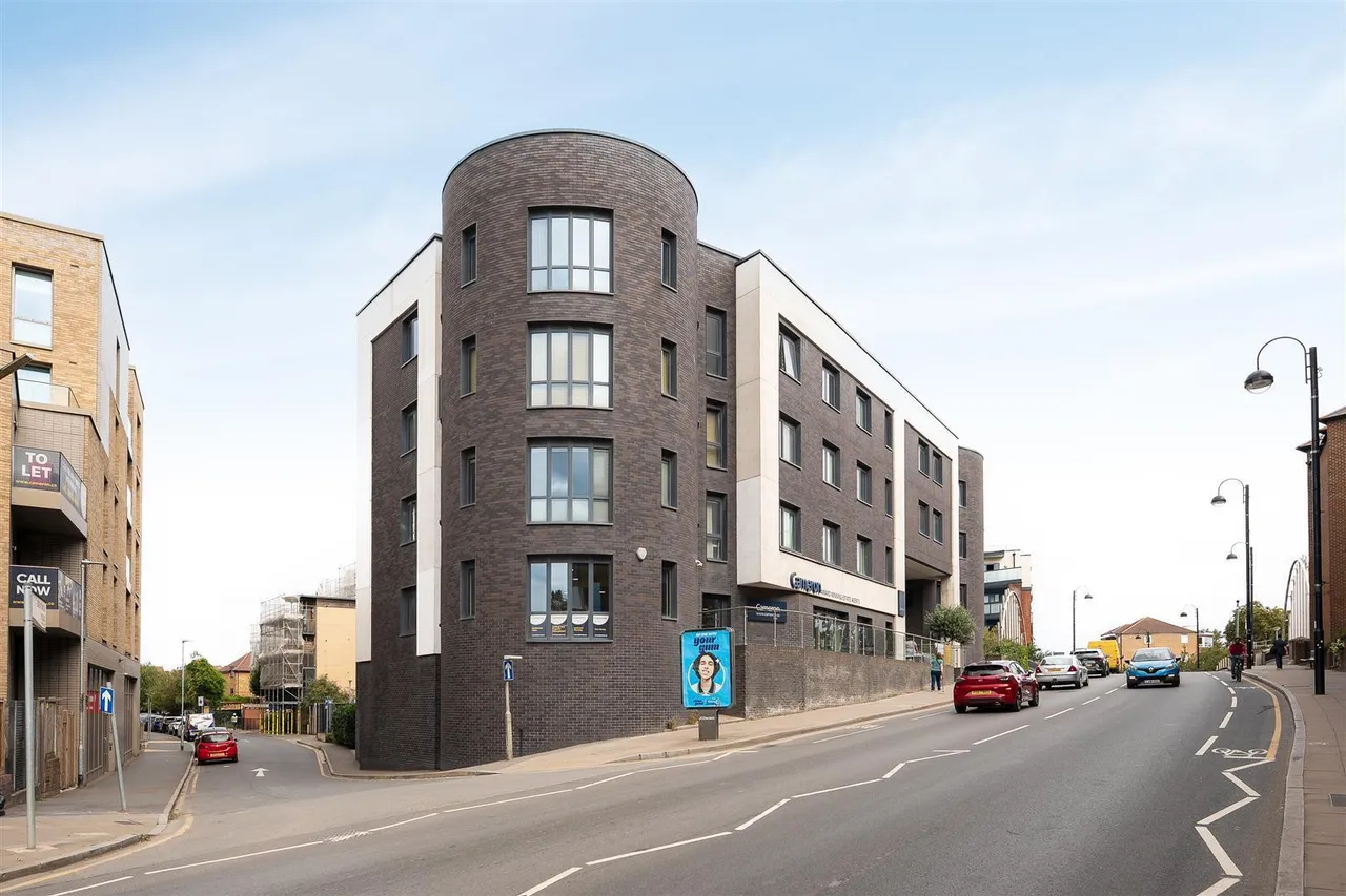 Bentinck Road, West Drayton, UB7, photo 19