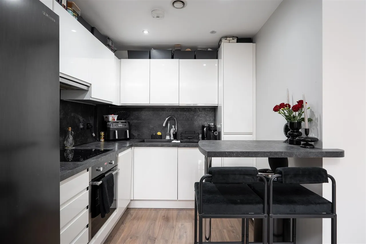 Bentinck Road, West Drayton, UB7, photo 8