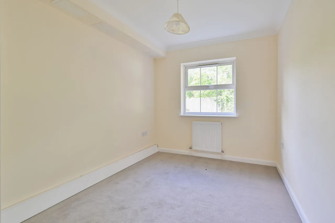 Watford, WD24, photo 10