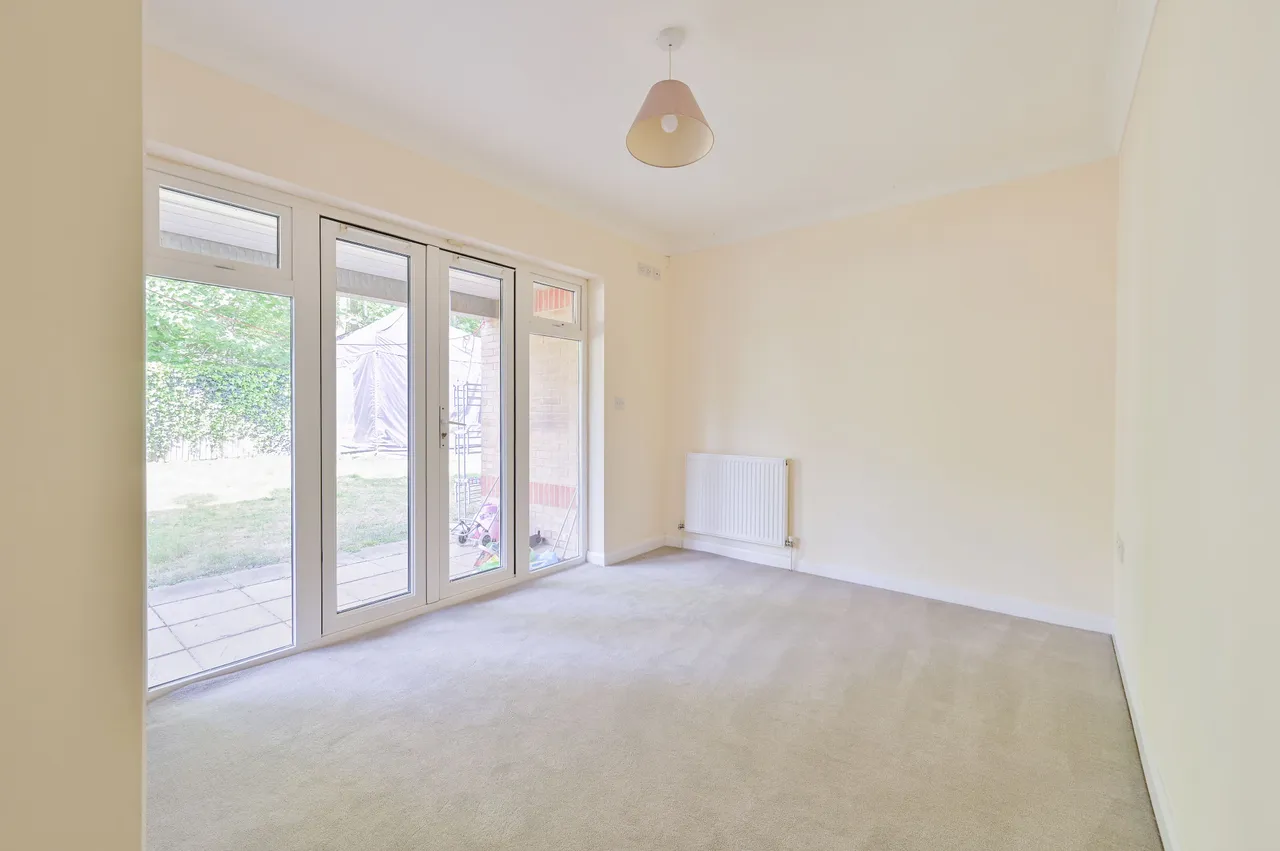 Watford, WD24, photo 7