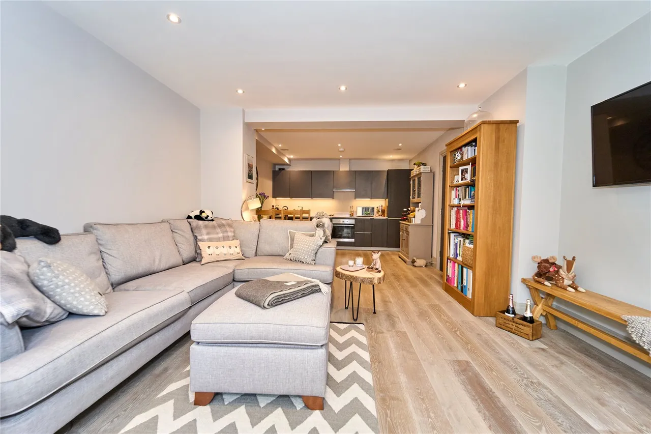 The Causeway, Teddington, TW11, photo 10