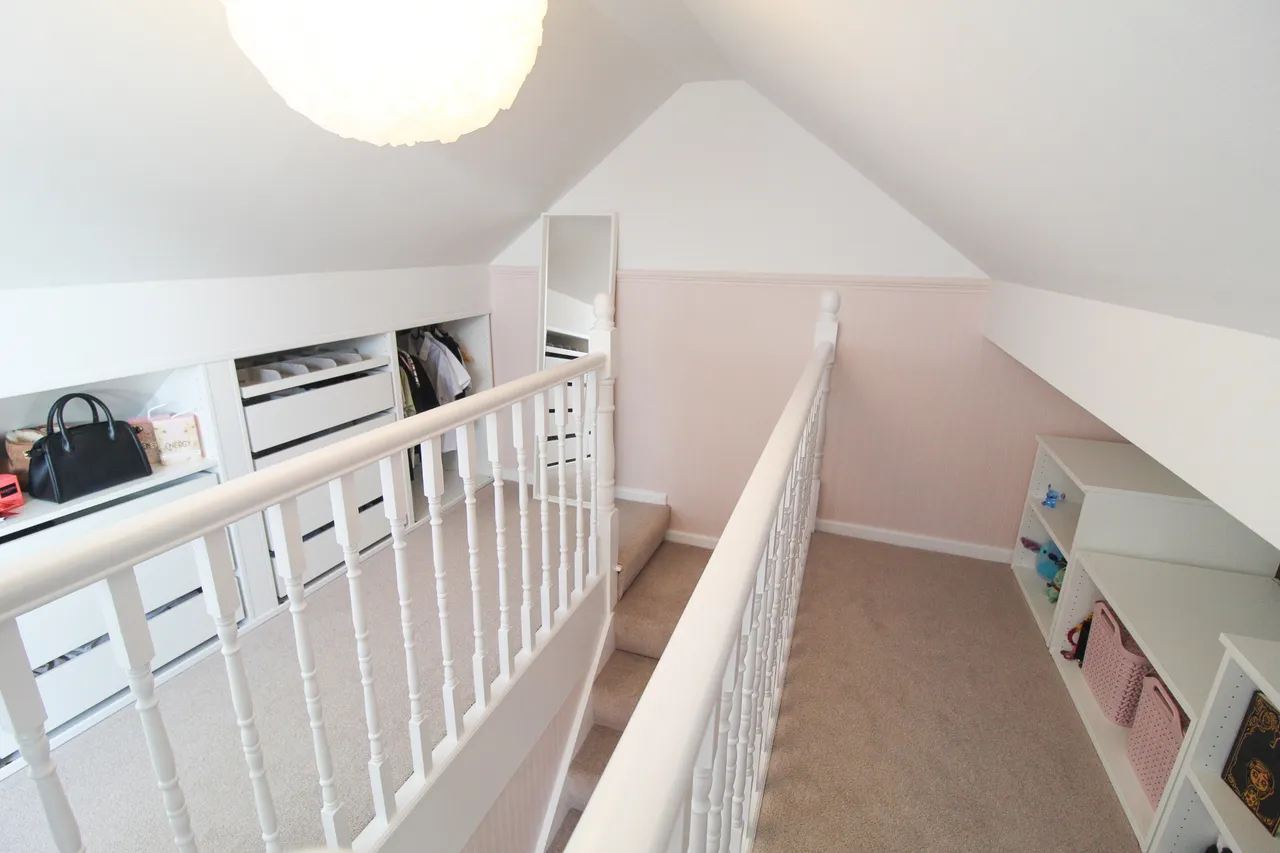 Buxton Road, Stockport, SK6, photo 12