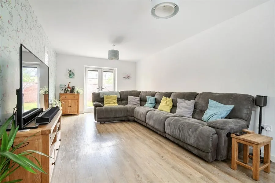 Redcar Road, Bicester, OX26, photo 7