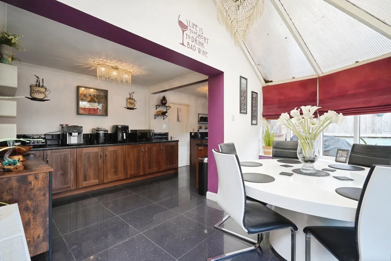 Winchester Way, Ashby-de-la-Zouch, LE65, photo 4