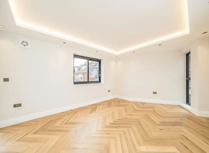 Hazelwood Avenue, Morden, SM4, photo 3