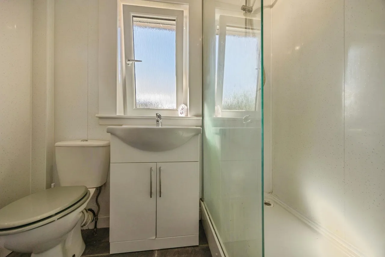 Parkgrove Terrace, Edinburgh, EH4, photo 9