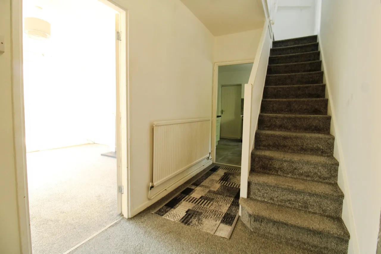 Glenhills Boulevard, LE2, Leicester, photo 2