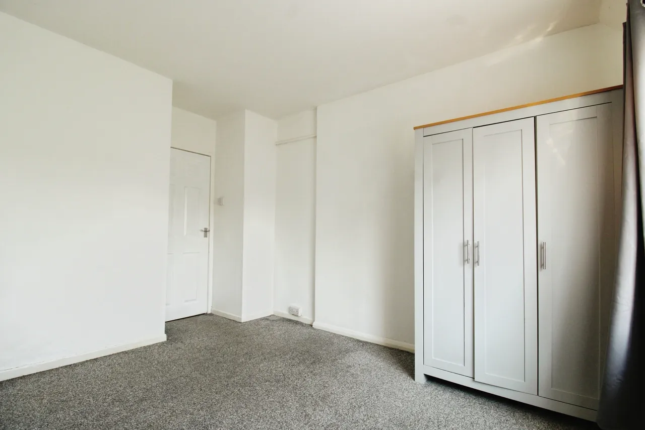 Glenhills Boulevard, LE2, Leicester, photo 8