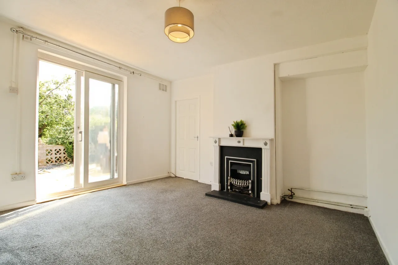 Glenhills Boulevard, LE2, Leicester, photo 3