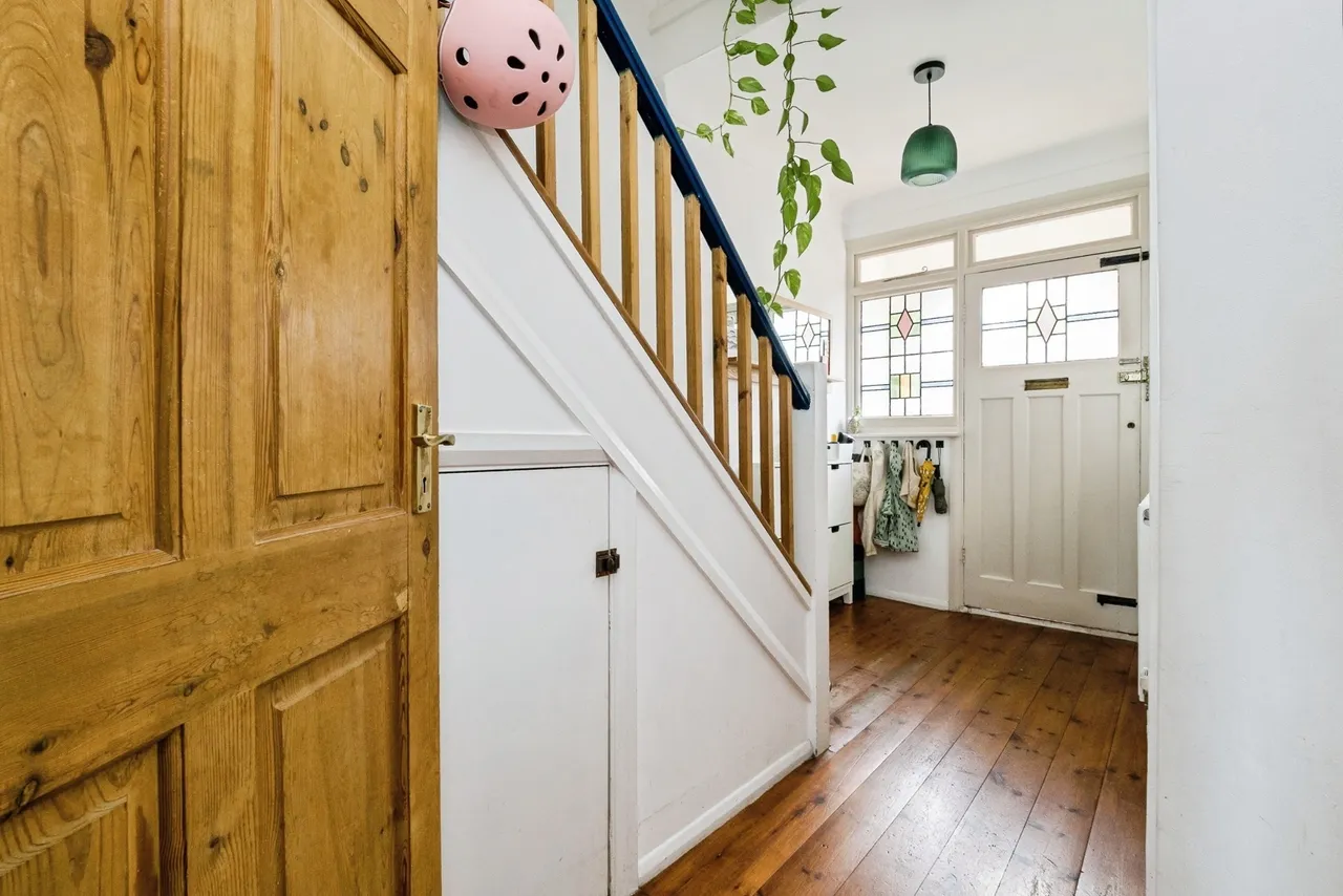 Chesterton Road, London, E13, photo 20