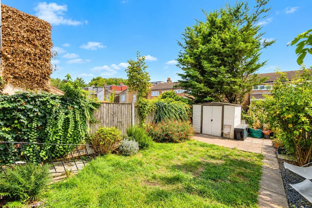 Chesterton Road, London, E13, photo 8