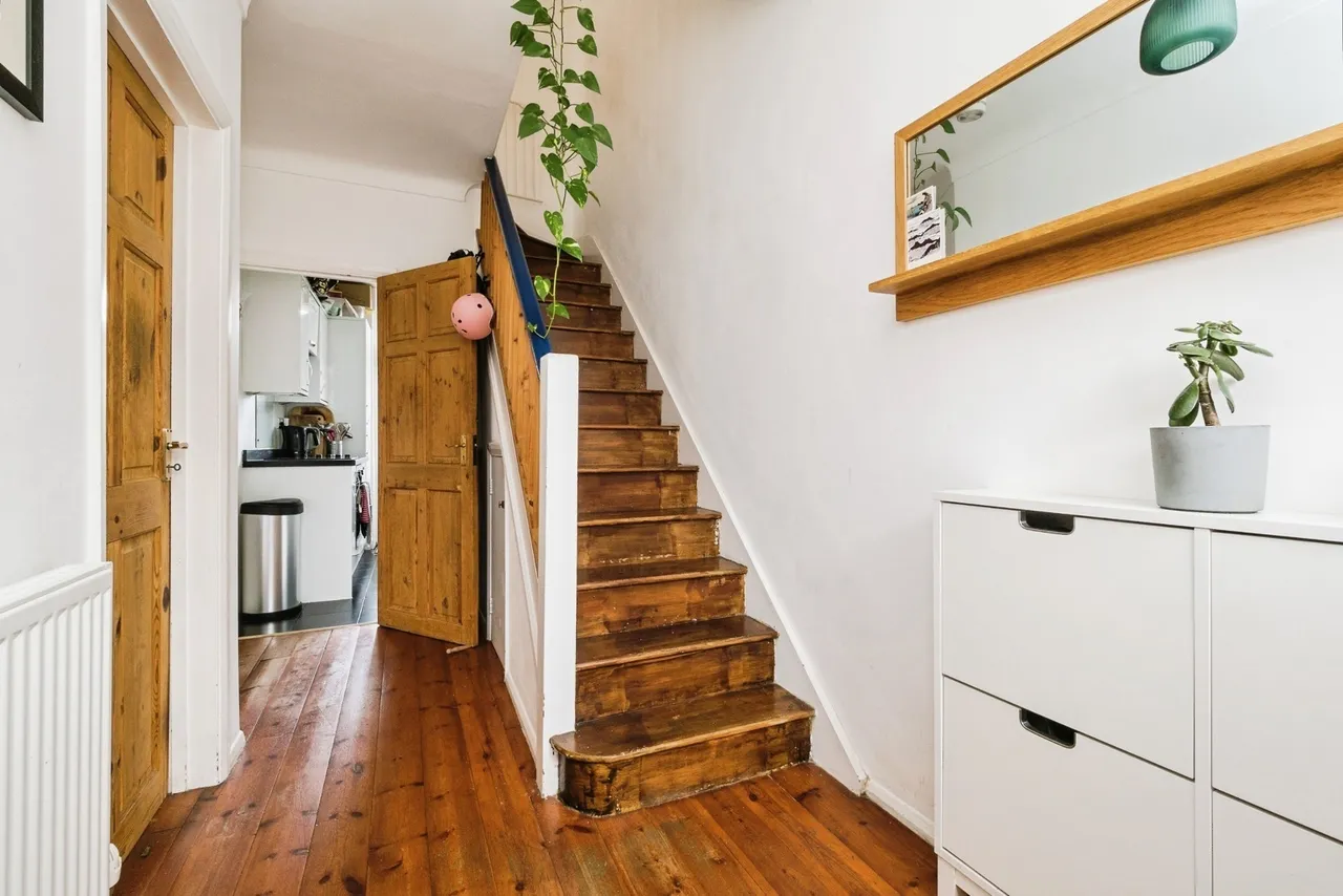 Chesterton Road, London, E13, photo 11