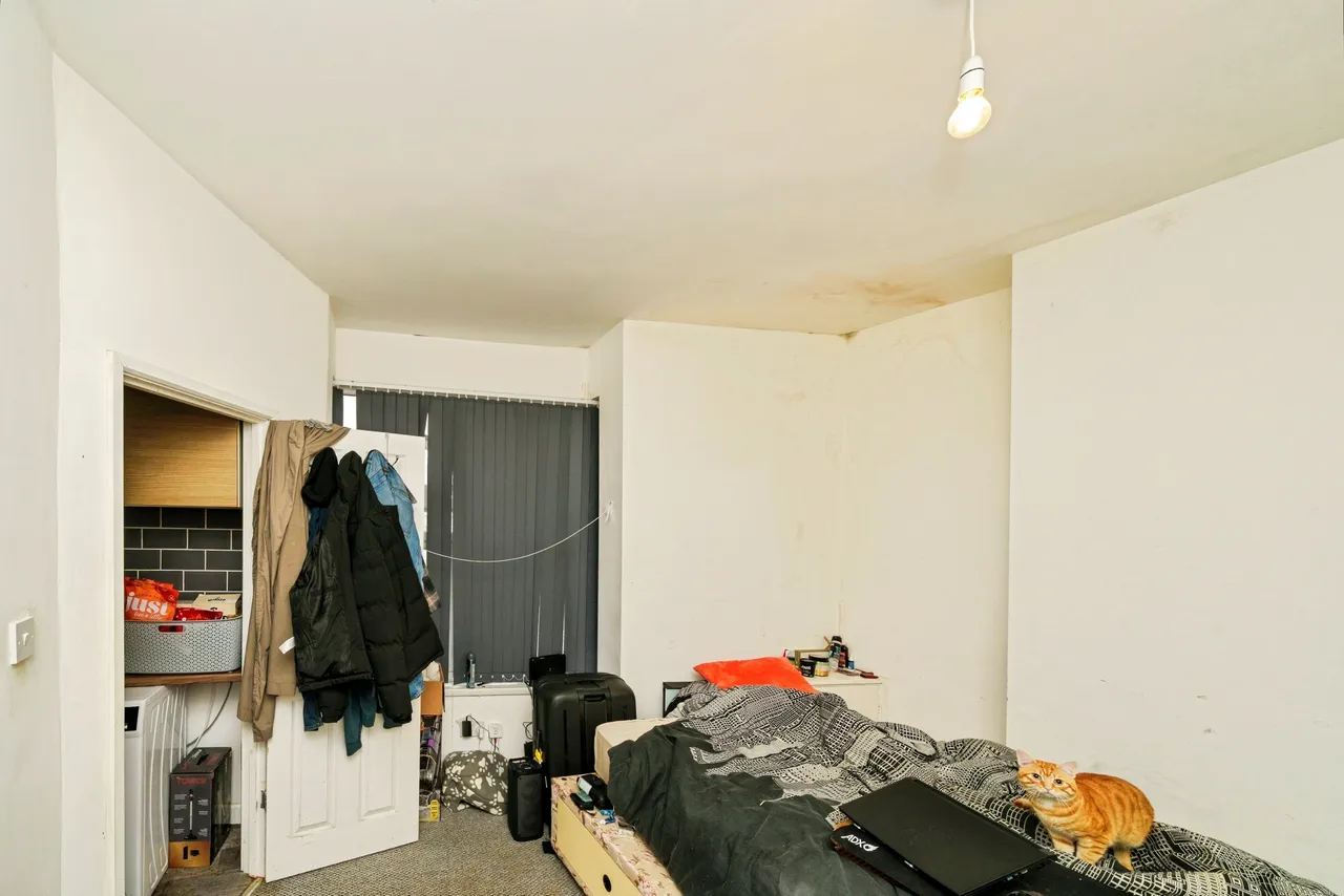 Knowsley Road, Bootle, photo 10
