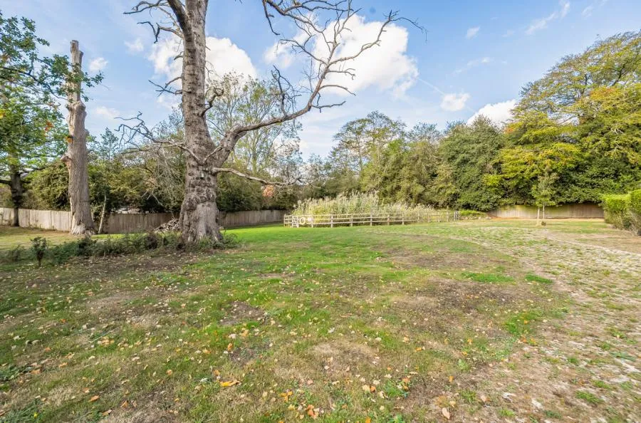 Bryan Gardens, Binfield, RG42, photo 10