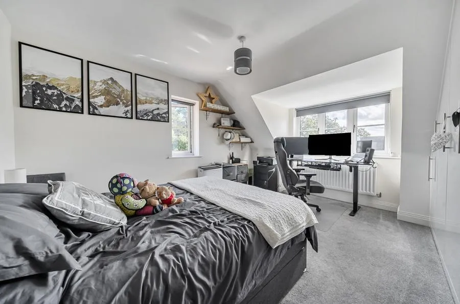Bryan Gardens, Binfield, RG42, photo 13