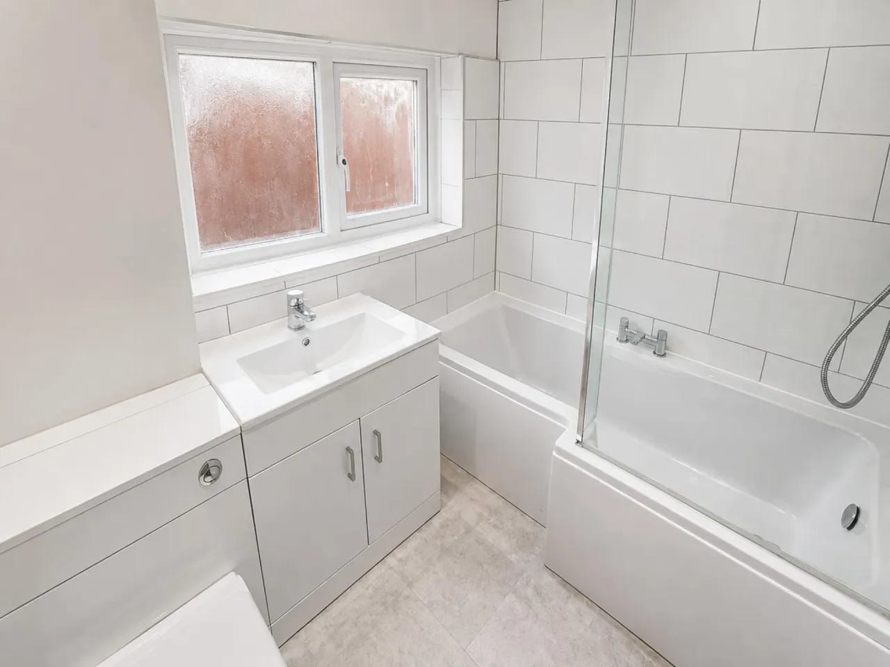 Moss Road, Cannock, photo 11