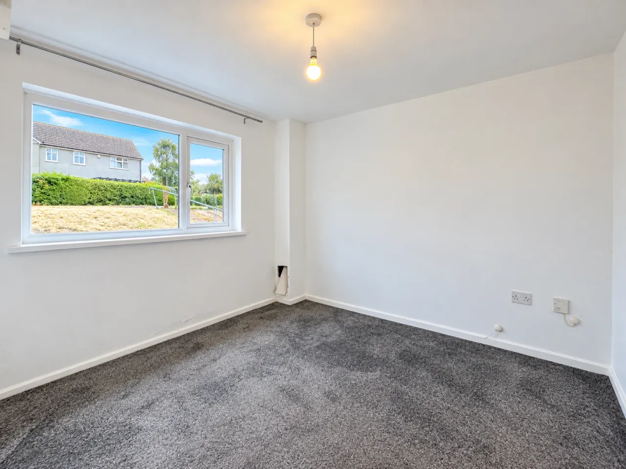 Moss Road, Cannock, photo 4