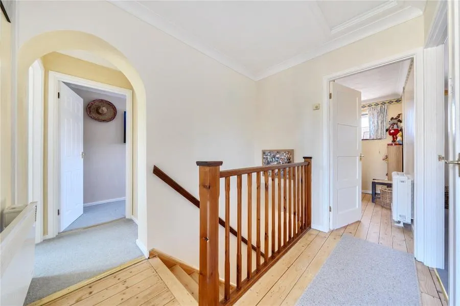 Cotswold Close, Minster Lovell, OX29, photo 17