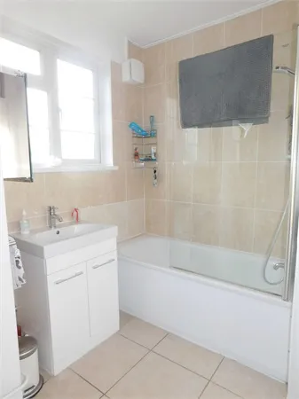 Laurel House Little Ealing Lane, Ealing, LONDON, W5 4EG, photo 2