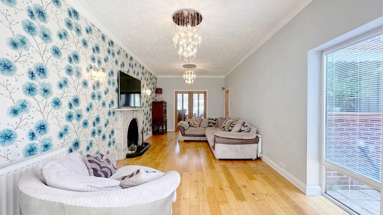 Brookfield Avenue, Stockport, photo 14