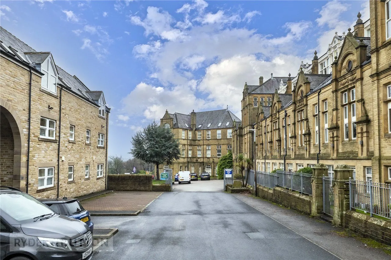 Prescott Street, Halifax, HX1, photo 19