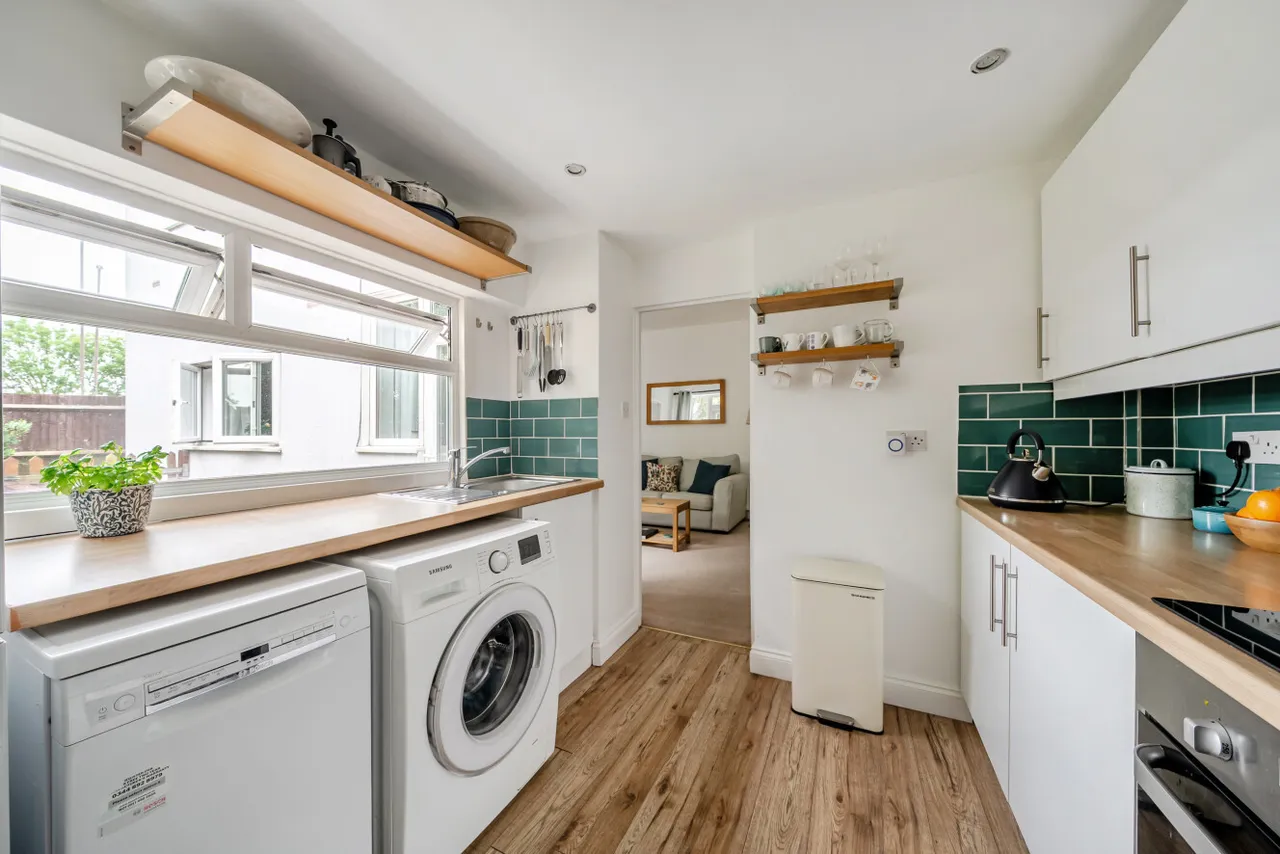 Gore Road, Raynes Park, London, SW20, photo 3