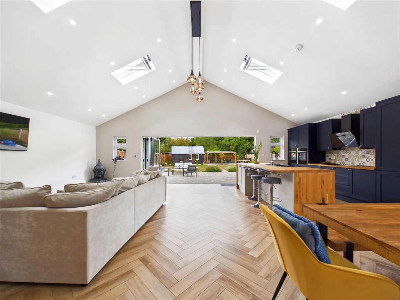 Mary Lane South, Great Bromley, CO7, photo 2
