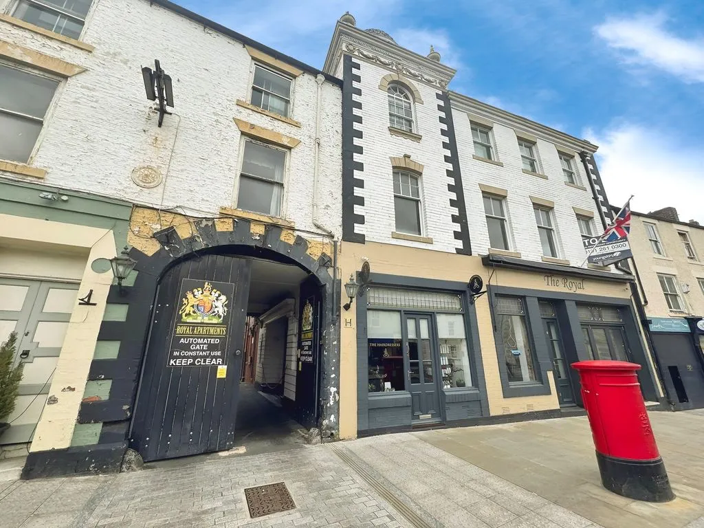 2 bed letting to rent, Royal Apartments Hexham NE46 1PQ, NE46