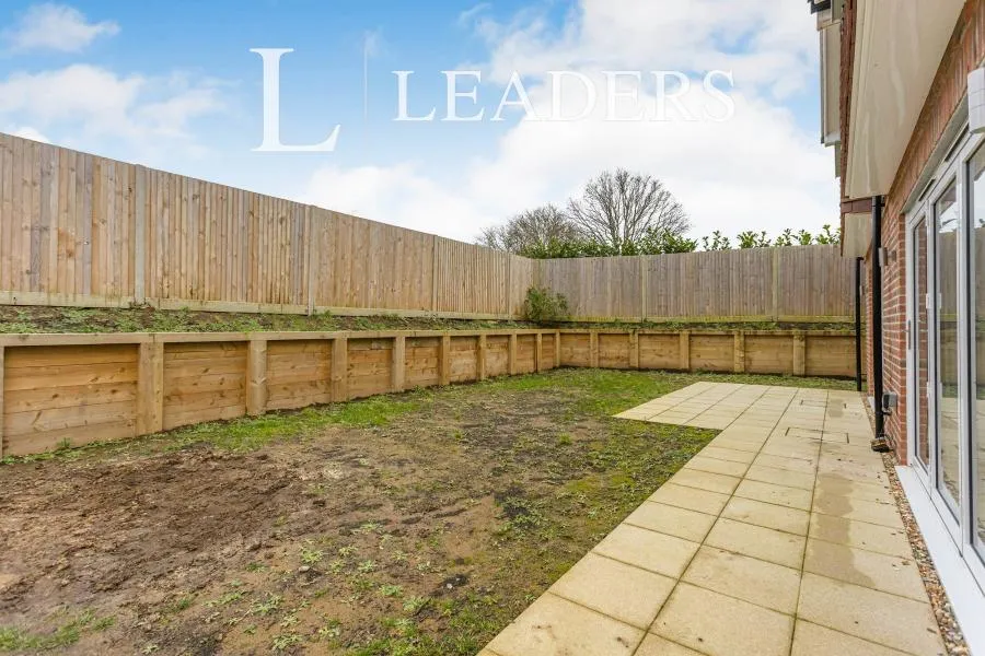 Acorn Gardens, Splaynes Green, TN22, photo 11