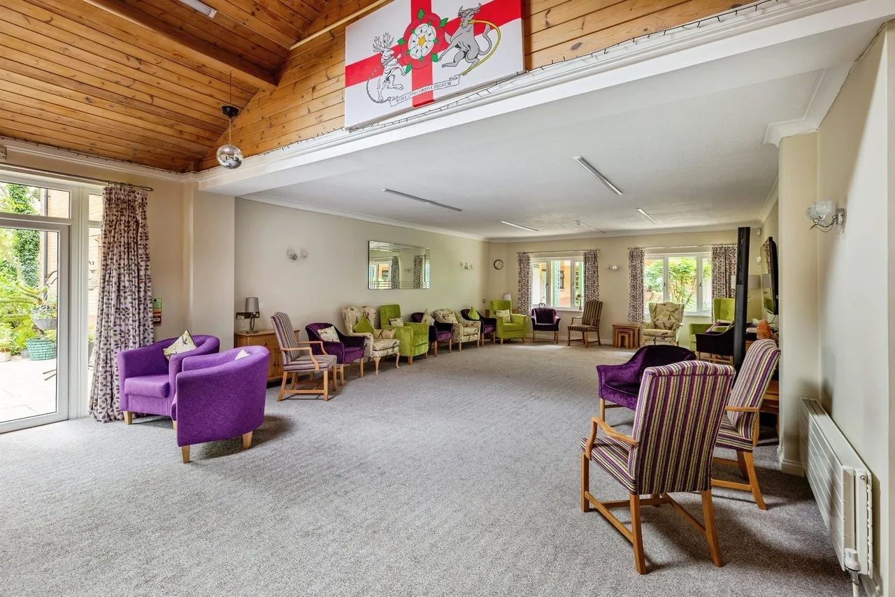 Wootton Brook Close, Northampton, photo 12