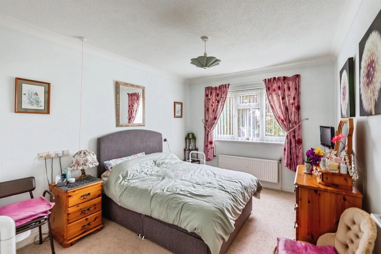 Wootton Brook Close, Northampton, photo 9