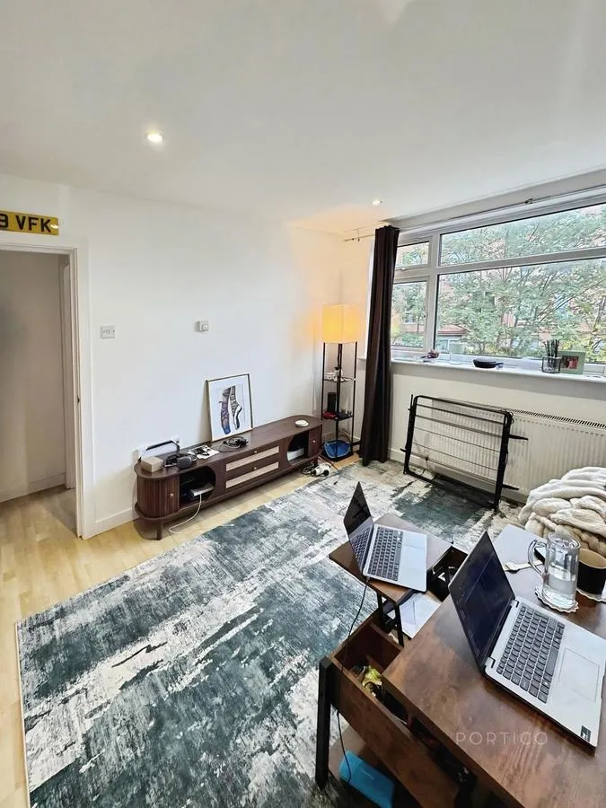 Raglan Road, London, E17, photo 3