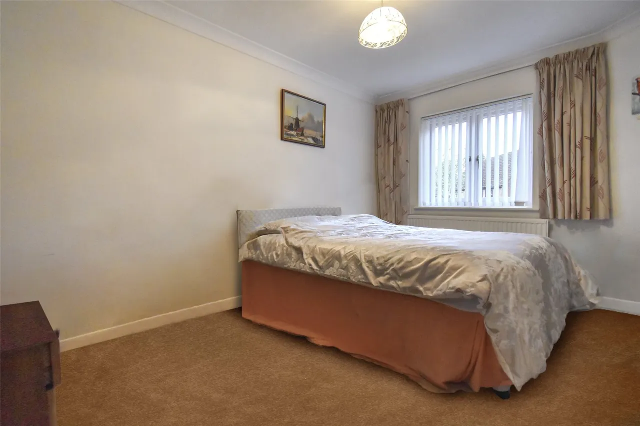 Clare Mead, Rowledge, Farnham, Surrey, GU10 4BJ, photo 10