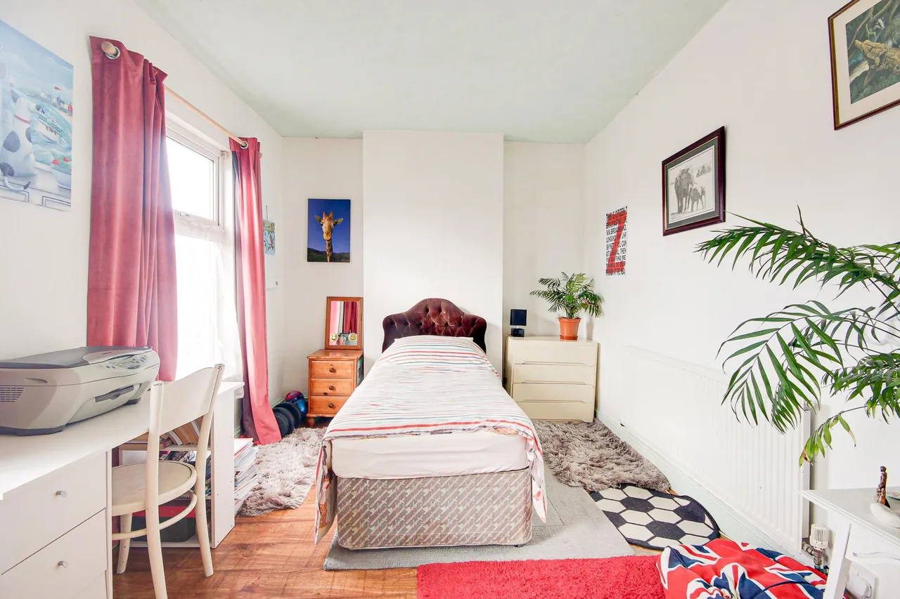 Linden Road, Gloucester, GL1, photo 6