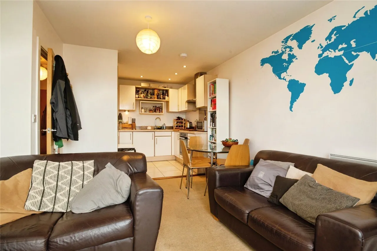 Ferry Court, Cardiff, CF11, photo 5