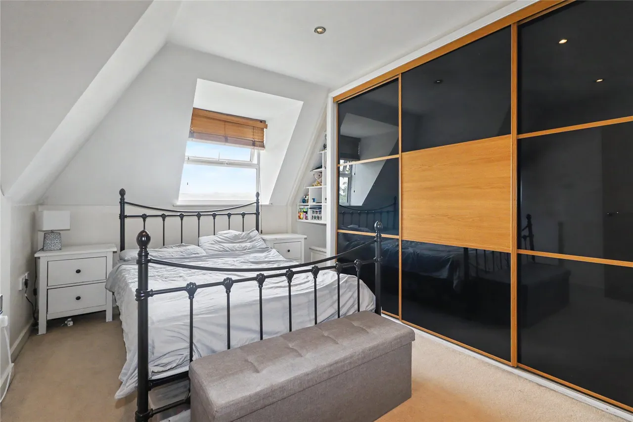 Prospect Place, Woking, GU22, photo 6