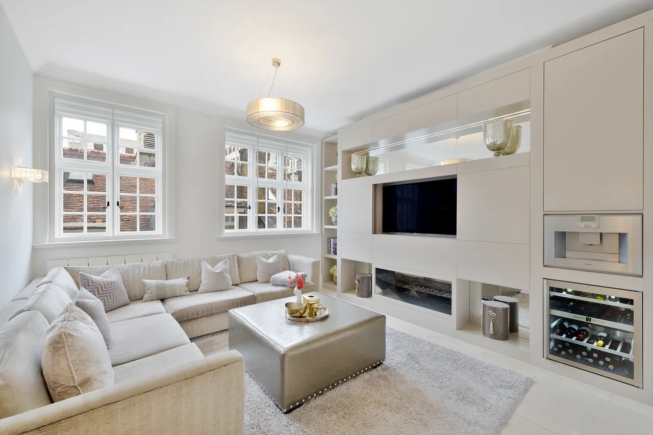 Mount Street, Mayfair, London, photo 11