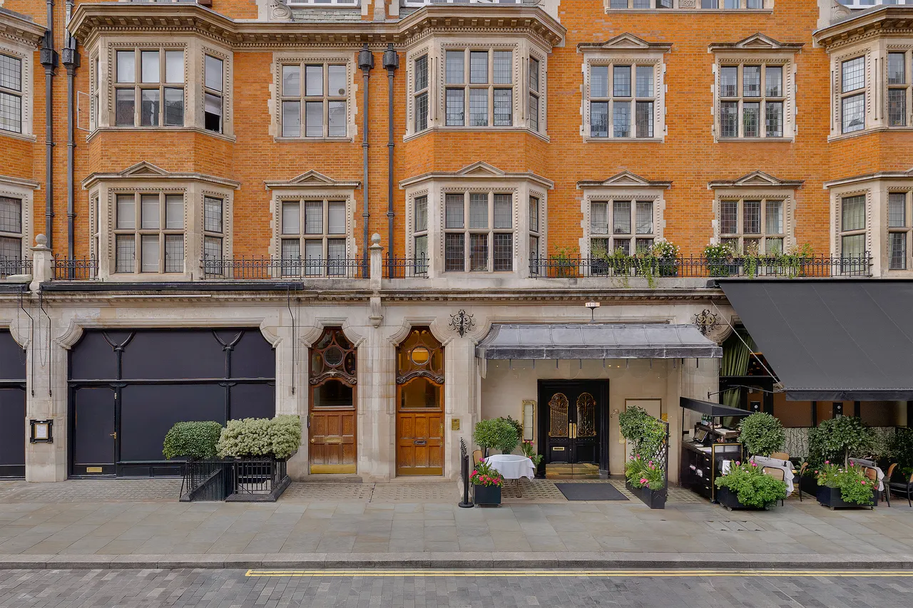 4 bed flat for sale — Mount Street, Mayfair, London