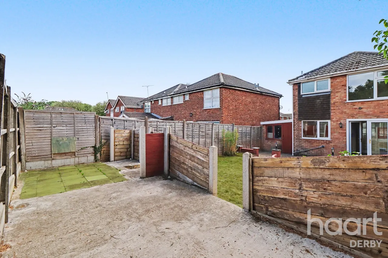 Lynwood Road, Sinfin, DE24, photo 16