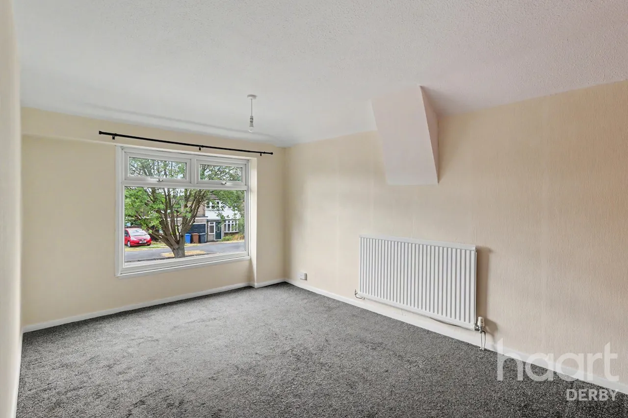 Lynwood Road, Sinfin, DE24, photo 9