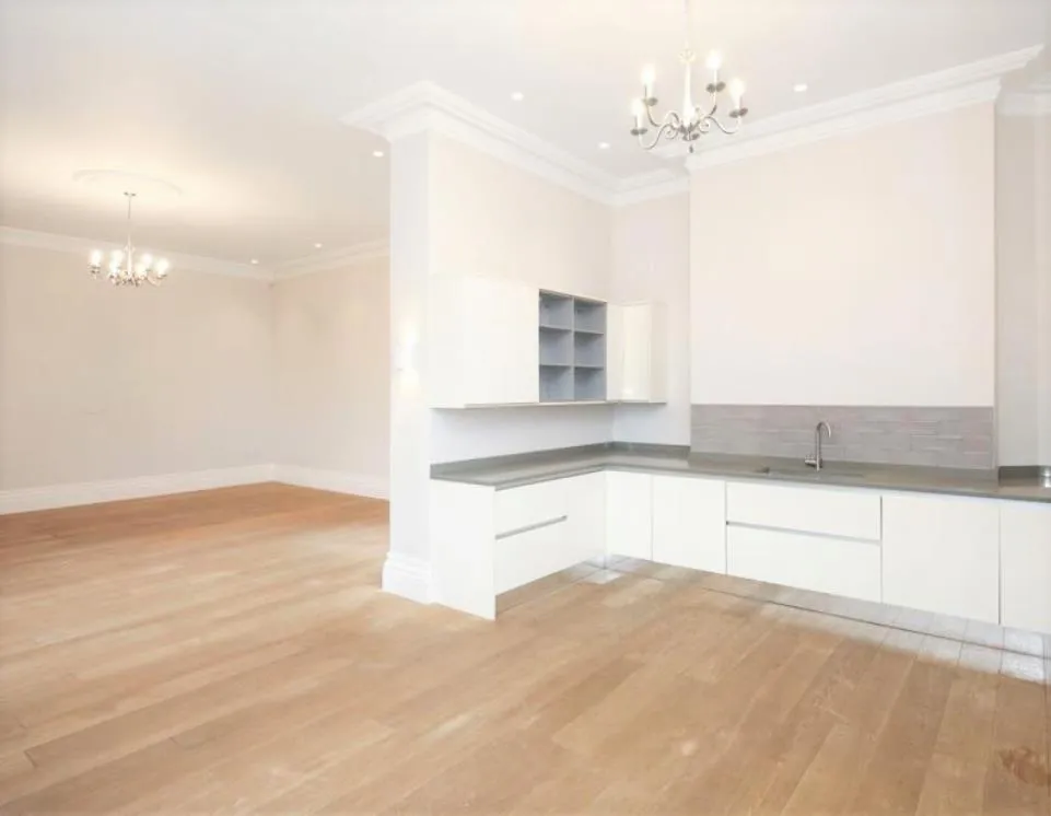 The Ridgeway, Mill Hill, photo 4