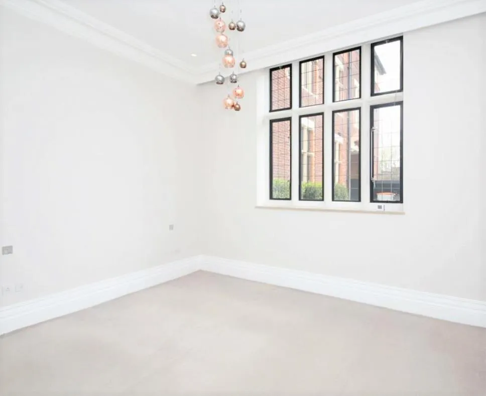 The Ridgeway, Mill Hill, photo 5