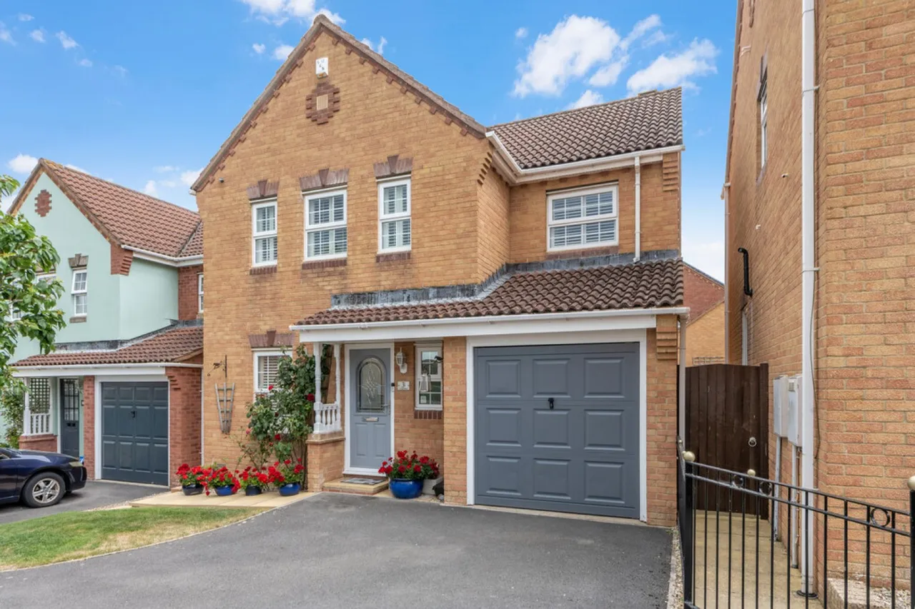 4 bed house for sale, Forde Park, Yeovil, BA21