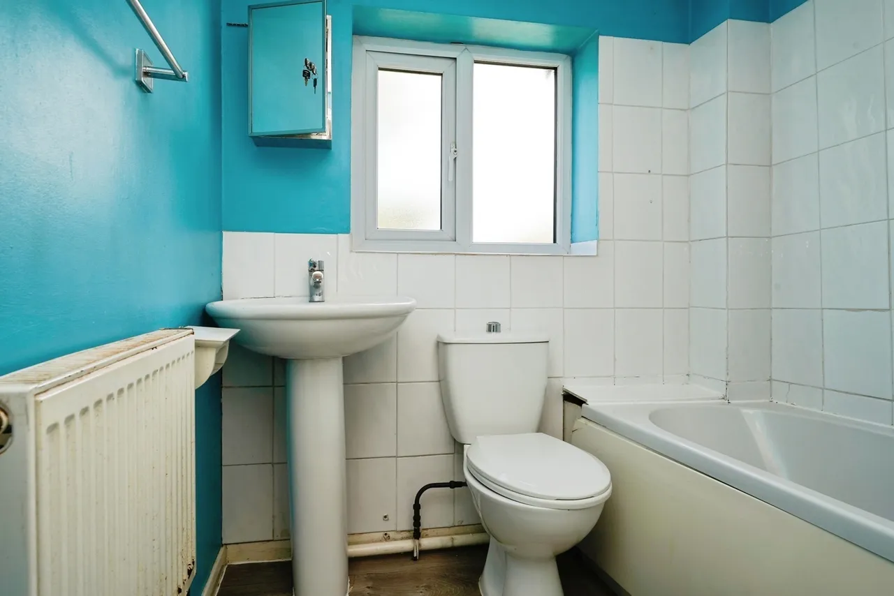 Apperley Drive, Quedgeley, Gloucester, Gloucestershire, GL2, photo 10